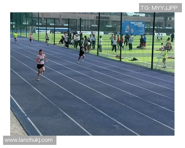 南京网球队荣登网球耐力排行榜首位展现卓越实力与拼搏精神